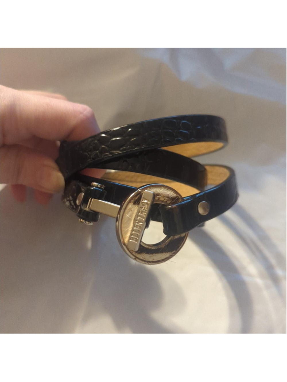 Ellen Tracy Gold Tone Black Leather and Faux Leather Skinny Belt - size Large